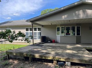 297 Deer Run Rd, Kutztown, PA 19530