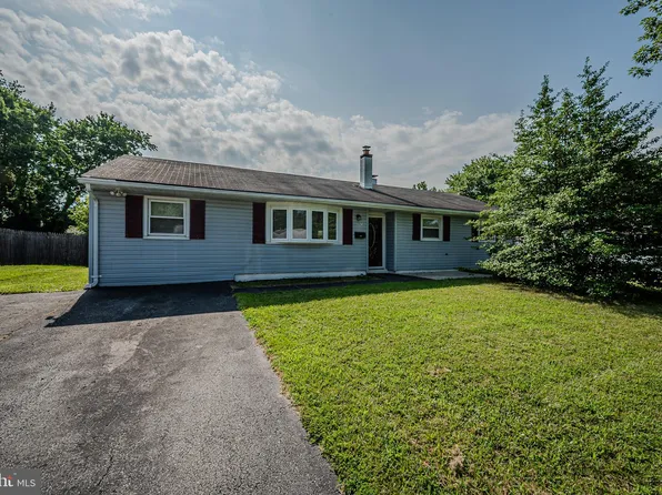 117 Flintlock Rd, Newark, DE 19713