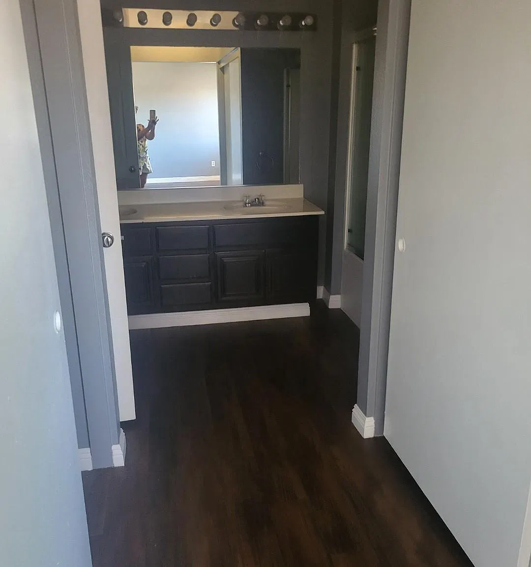 4 bed, 2.5 bath, 1874 sqft, $3,200 — Photo 4