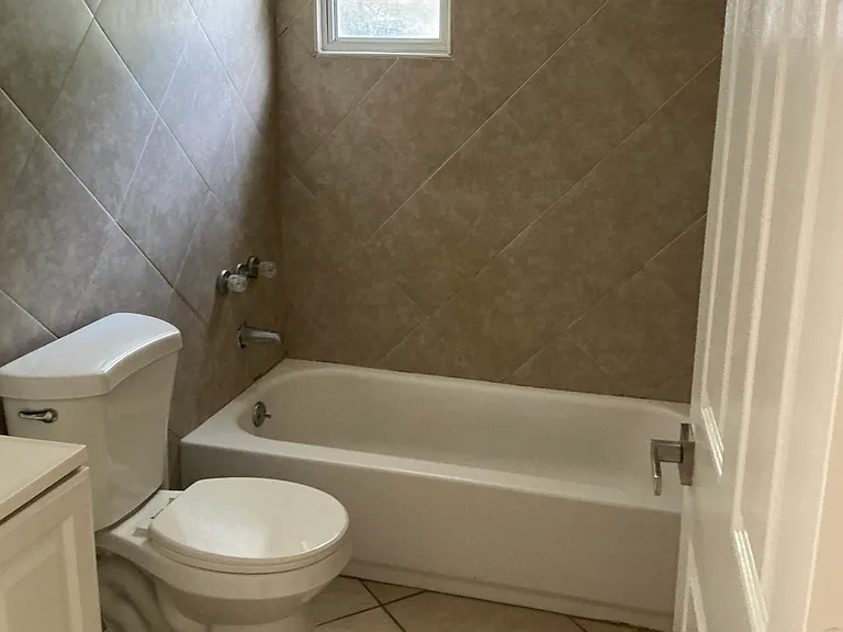 3495 Forest Dr — Photo 9