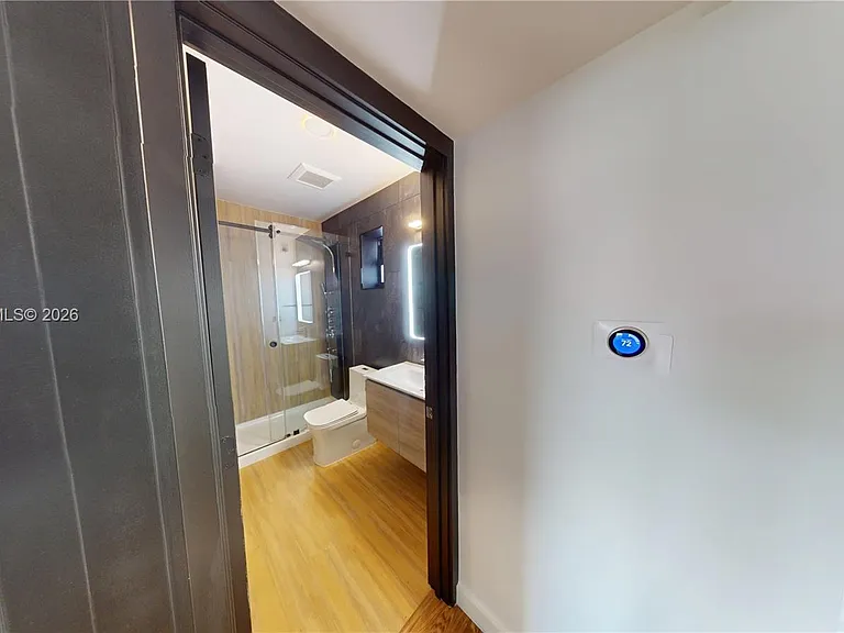 516 NW 2nd Ave #2 — Photo 7