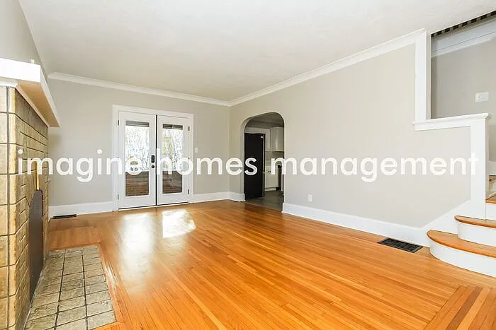 1321 Ryland Ave — Photo 3