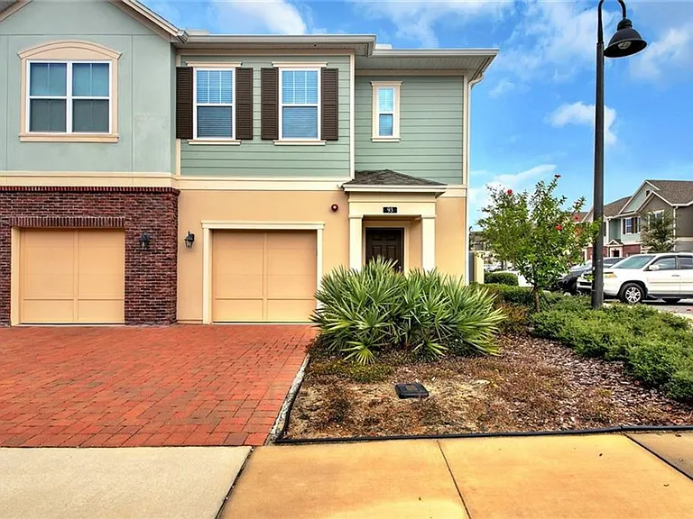 93 Zamora Pl — Photo 1
