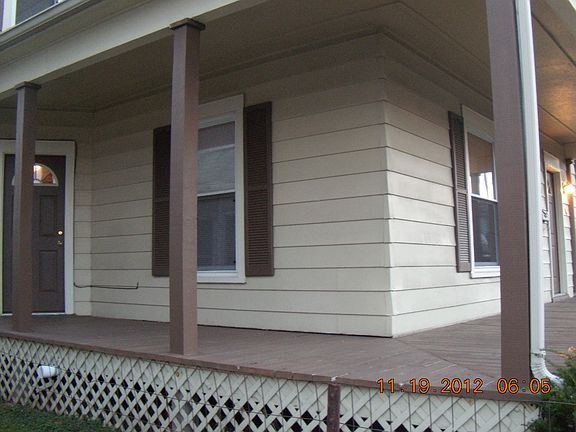 Wrap-around porch