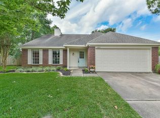 16027 Sugar Ridge Dr, Houston, TX 77095