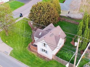 1429 Titus Ave, Rochester, NY 14622