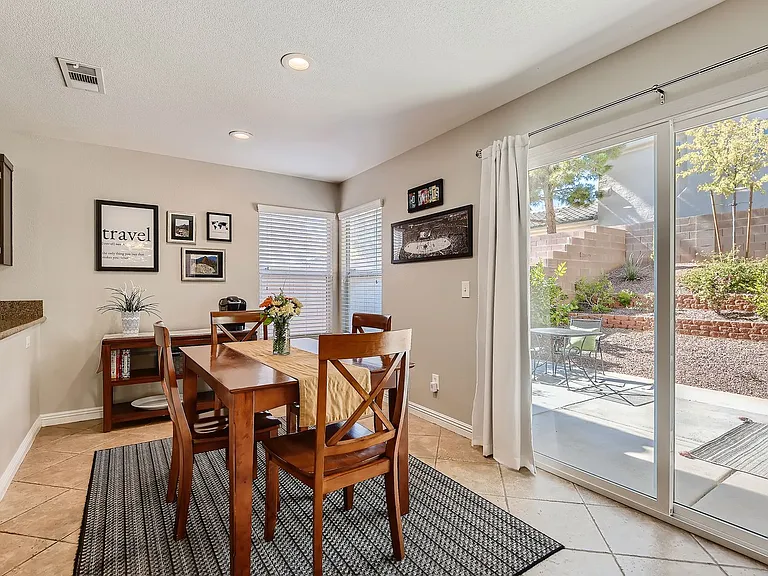 1517 Calle Montery St — Photo 7