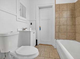 1927 Harriet St #1, Racine, WI 53404