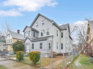 16 Amherst St, Springfield, MA 01109