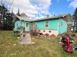 101 Burke St, Douglas, ND 58735