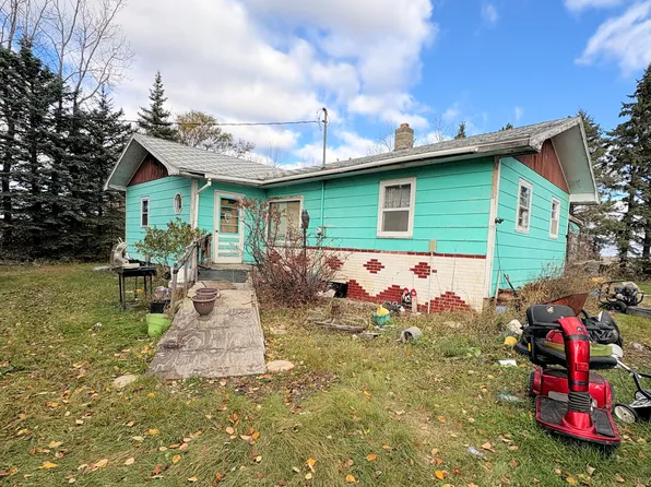 101 Burke St, Douglas, ND 58735