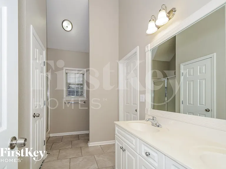 129 Addison Dr — Photo 9