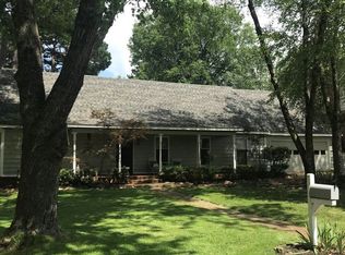 1944 Alder Branch Ln, Germantown, TN 38139