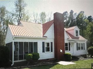 5590 Old Cedar Square Rd, Archdale, NC 27263