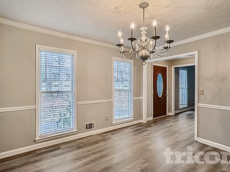 119 Heritage Way — Photo 4