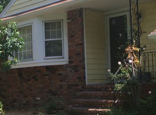 7 Van Ness Pl, West Caldwell, NJ 07006
