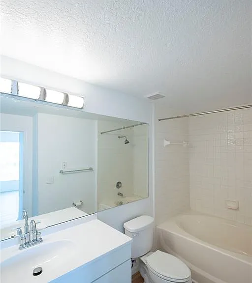 5554 Metrowest Blvd #4211 — Photo 14