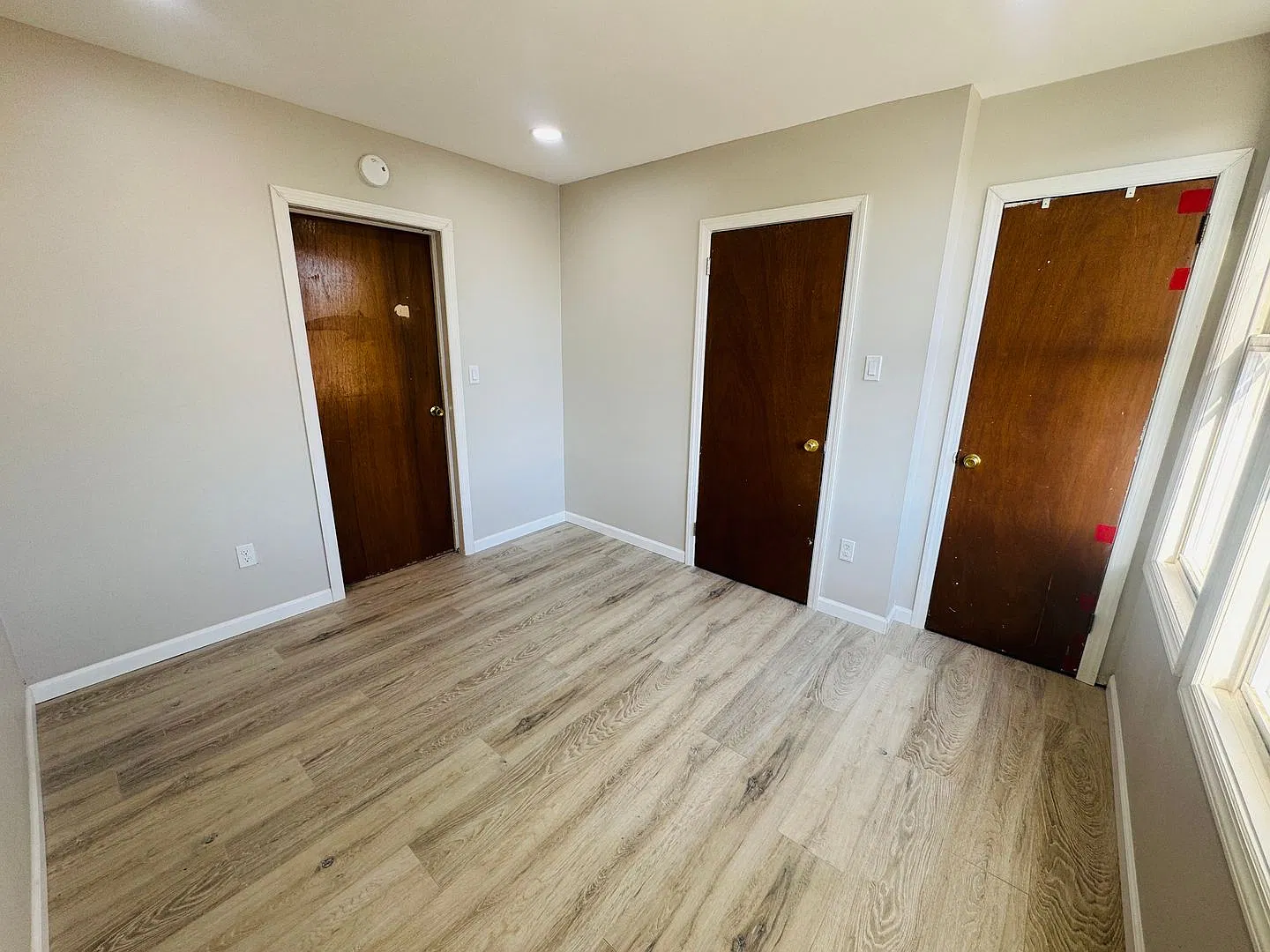 45 Franklin Avenue — Photo 4