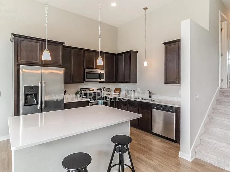 7902 Cottonwood Ln — Photo 11