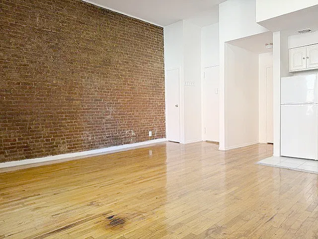 63 West 69th Street — Photo 3