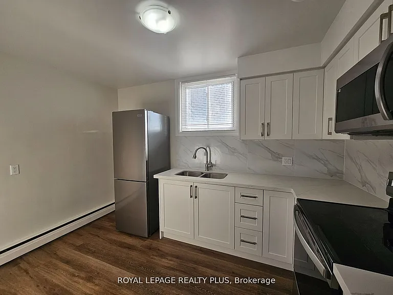 783 Frederick St #1 — Photo 4