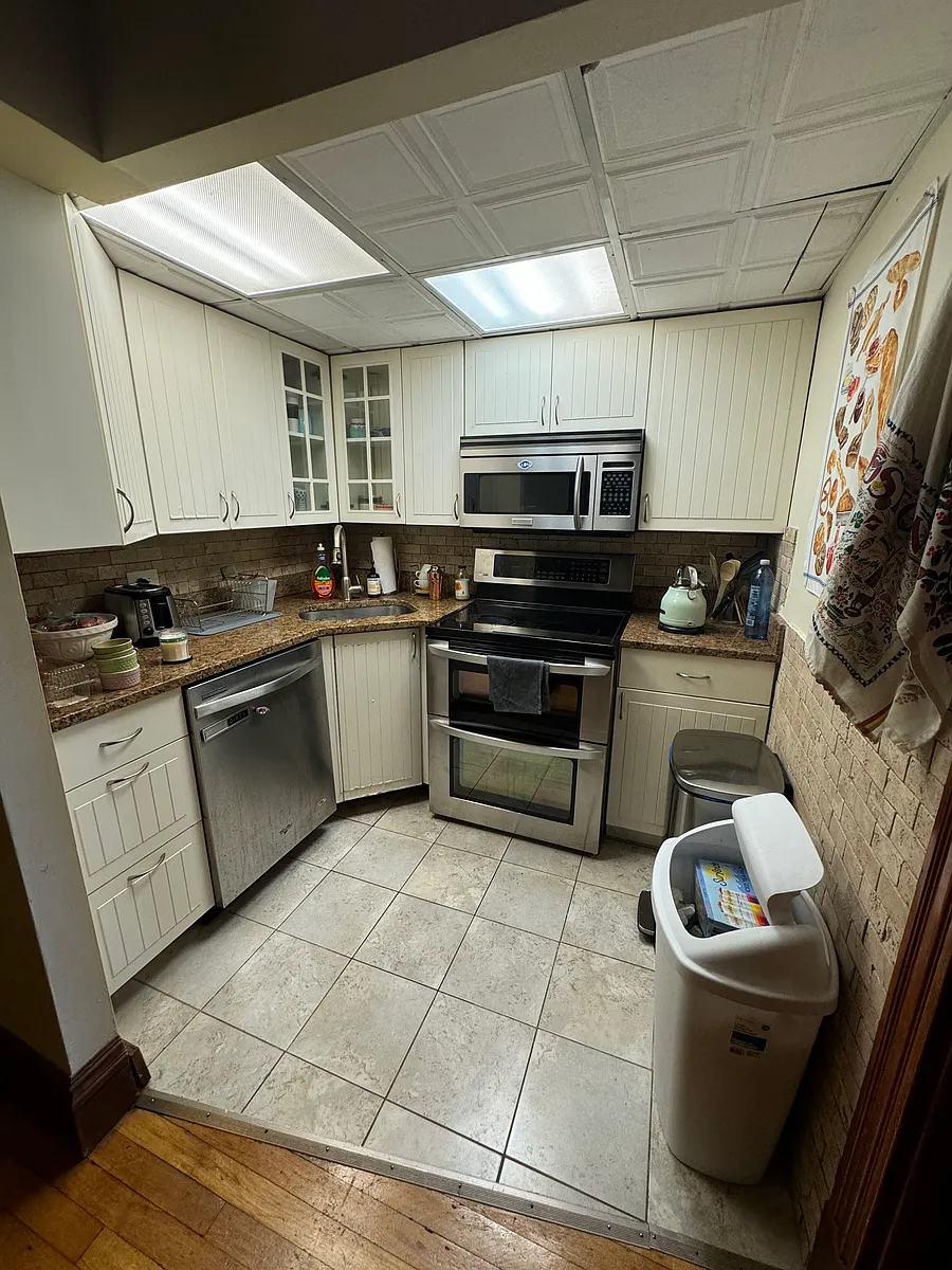 Building Photo - 464 Commonwealth Ave #81B