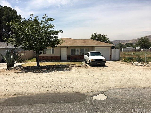 1st image of 845 W Hill Dr