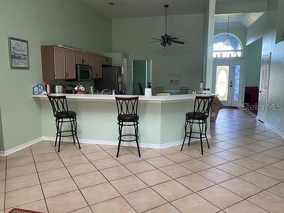 4th image of 2554 Smithfield Dr