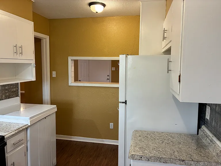 1112A Northwood Dr #A — Photo 11