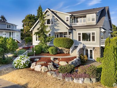 4500 52nd Avenue SW, Seattle, WA, 98116