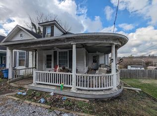 625 Old Shakertown Rd, Danville, KY 40422