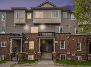 256 Espin Hts, Ottawa, ON K2J 0Y8