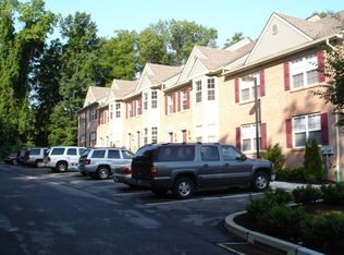 280 Ridge Pike APT D, Lafayette Hill, PA 19444