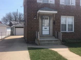 7241 W Rascher Ave, Chicago, IL 60656