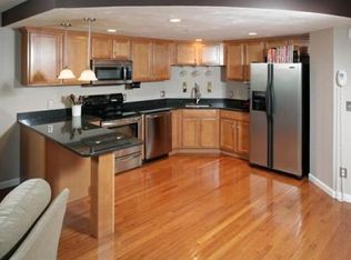 416 Hampton Way, Abington, MA 02351