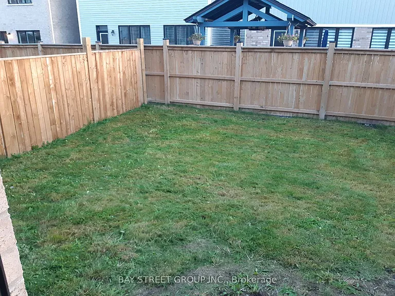 8088 Blue Ash Ln — Photo 27