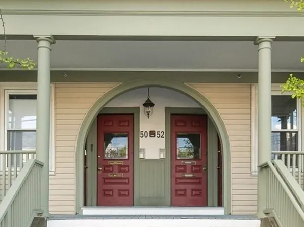 50 Beacon St #3, Somerville, MA 02143