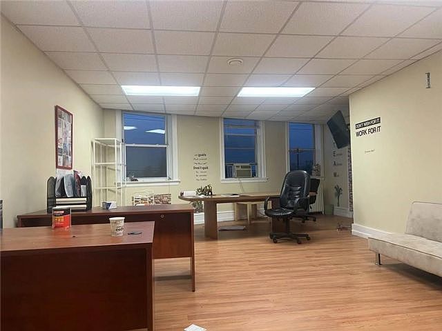 2nd image of 3974 Amboy Rd Suite 308