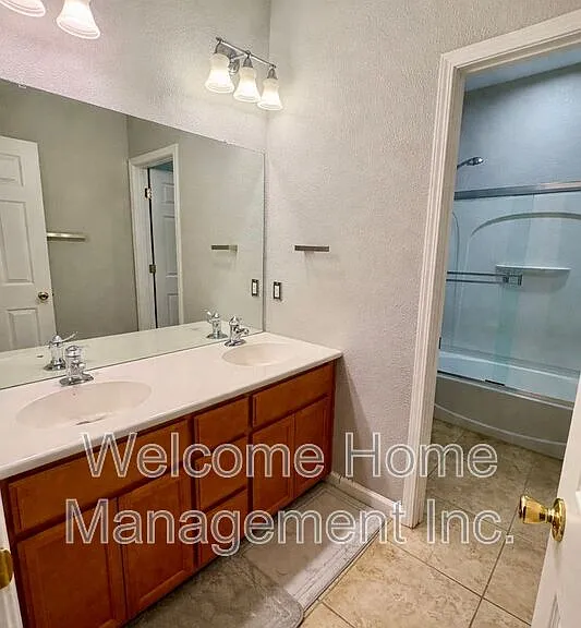 6011 Daffodil Dr — Photo 19