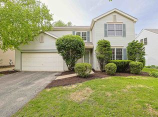 3191 Village Green Dr, Aurora, IL 60504
