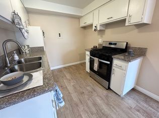 Vista Verde Apartments, Bellflower, CA 90706