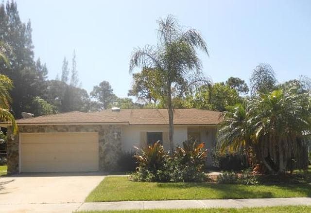 1st image of 2615 5th St