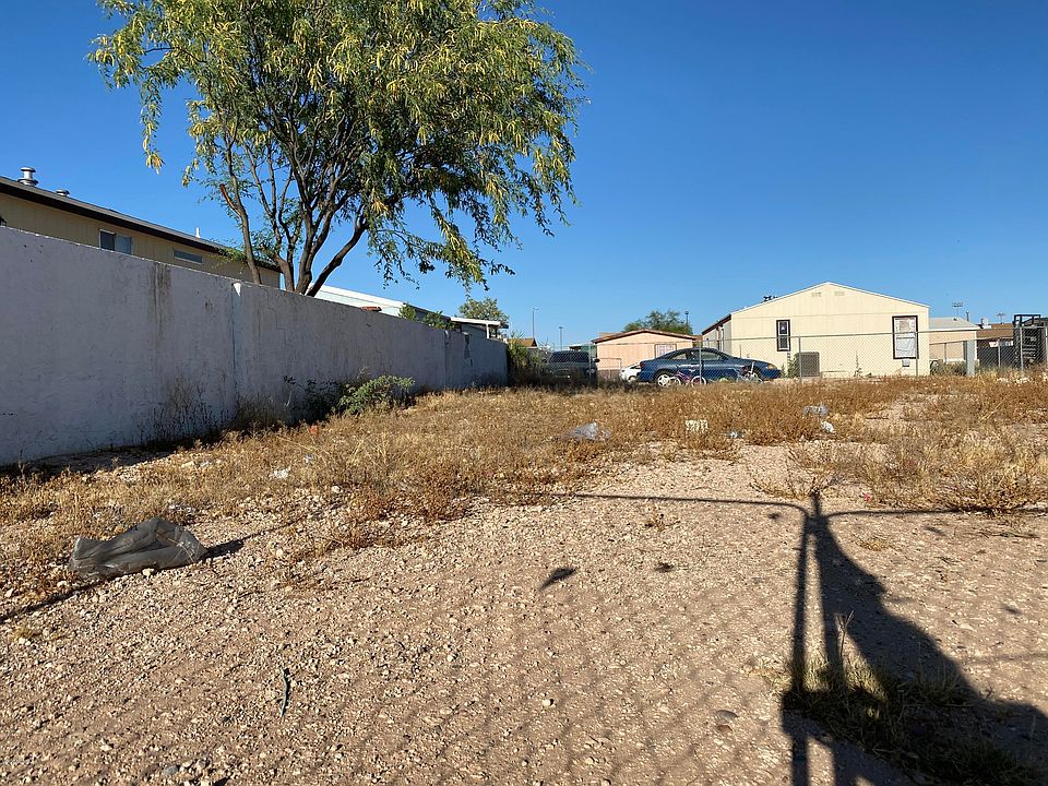 1st image of 5765 S Stewart Blvd #225