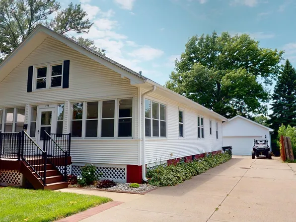 777 N 16th St, Blair, NE 68008