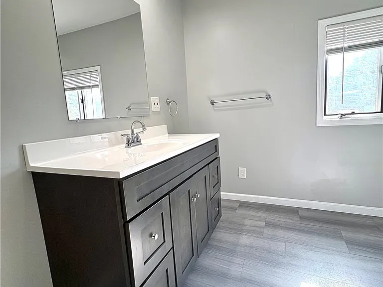 32 Walnut St — Photo 15