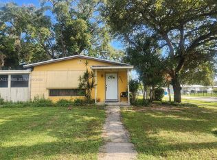 Lake Forest Sec 4, West Park, FL 33023