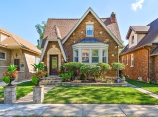817 Manchester Ave, Westchester, IL