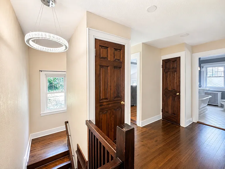 1 Edgehill Rd — Photo 14
