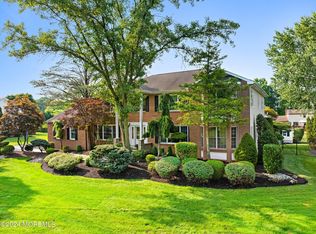 12 Buck Dr, Freehold, NJ