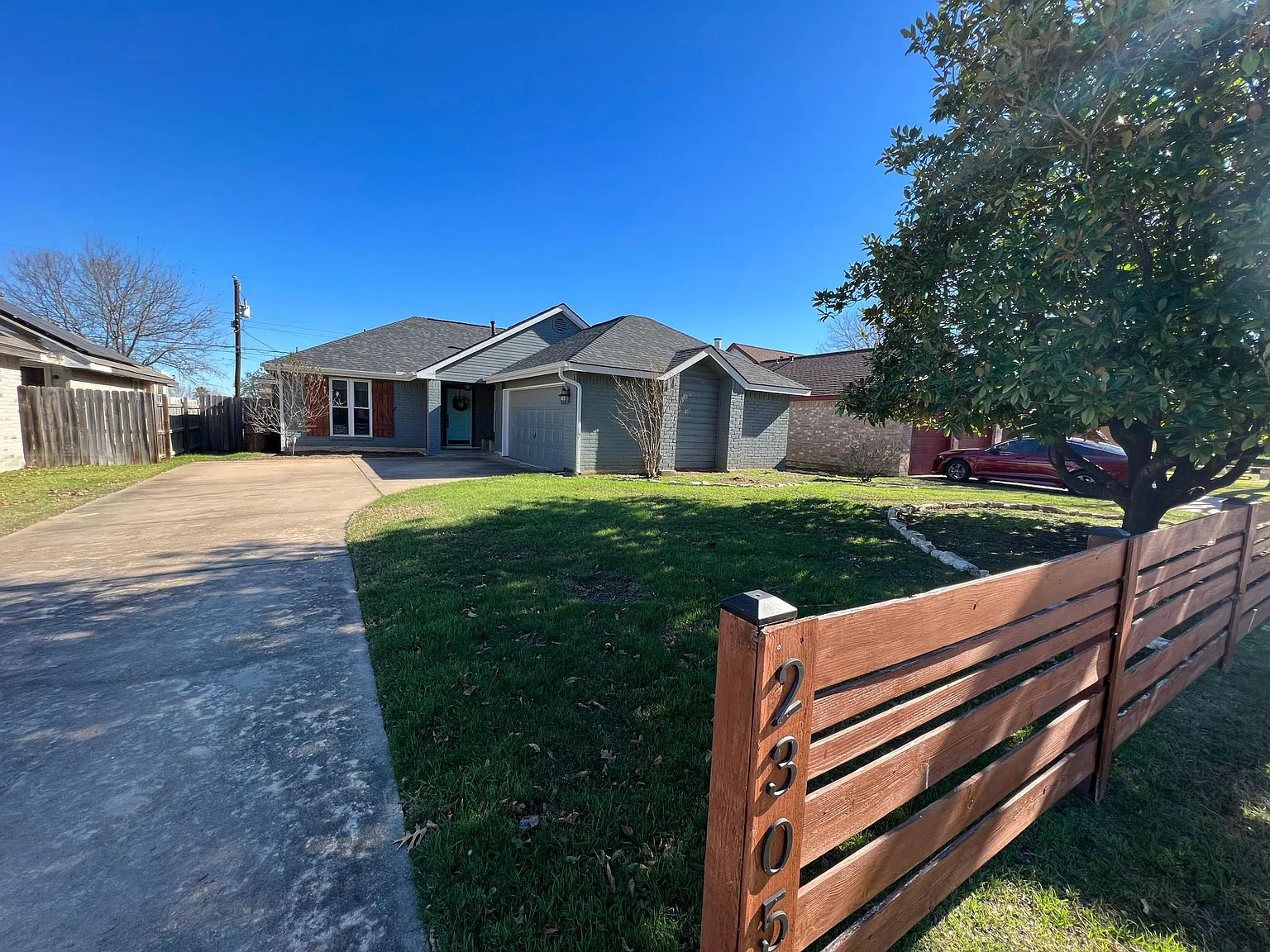 2305 Windsong Trl — Photo 3